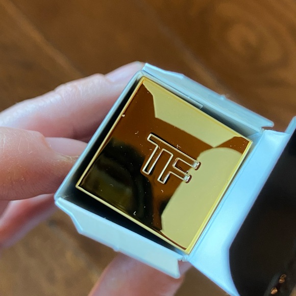 Tom Ford NWT Lip Color Lipstick in Night Mauve - Picture 8 of 9